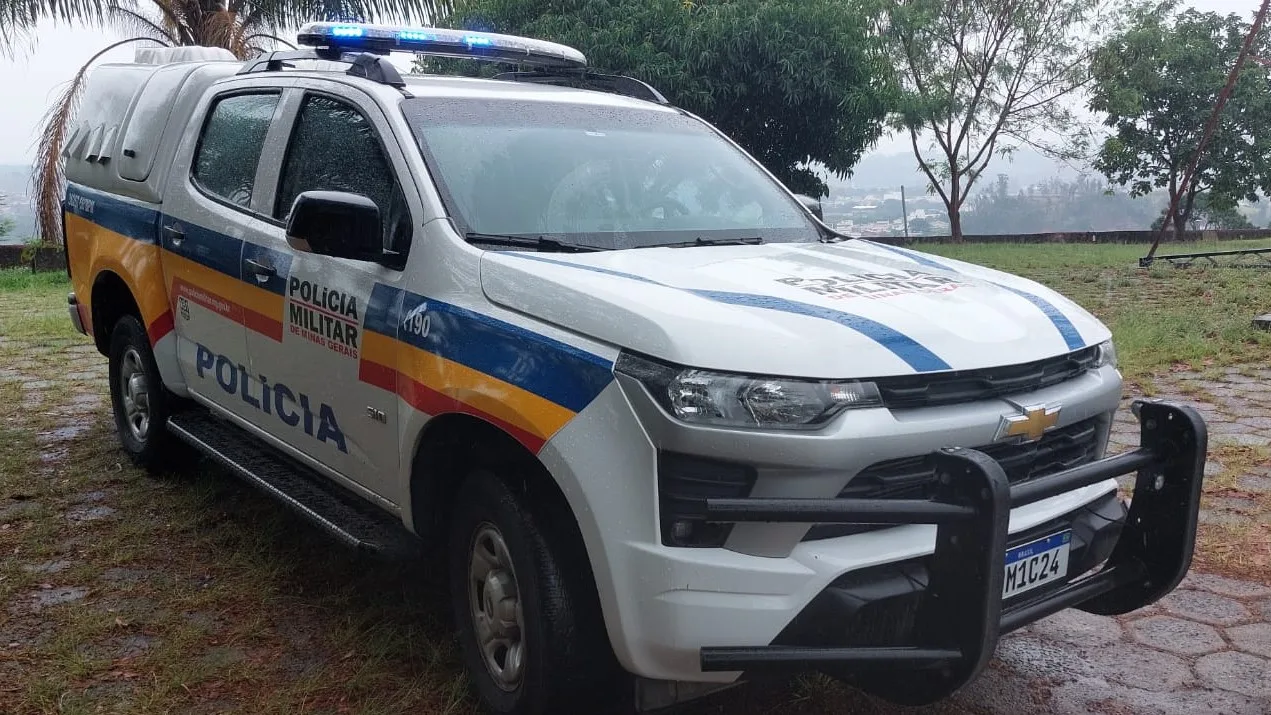 B.O. 56º BPM: Ação coordenada entre PMMG de Itajubá e Pouso Alegre resulta na recuperação de veículo roubado e materiais furtados