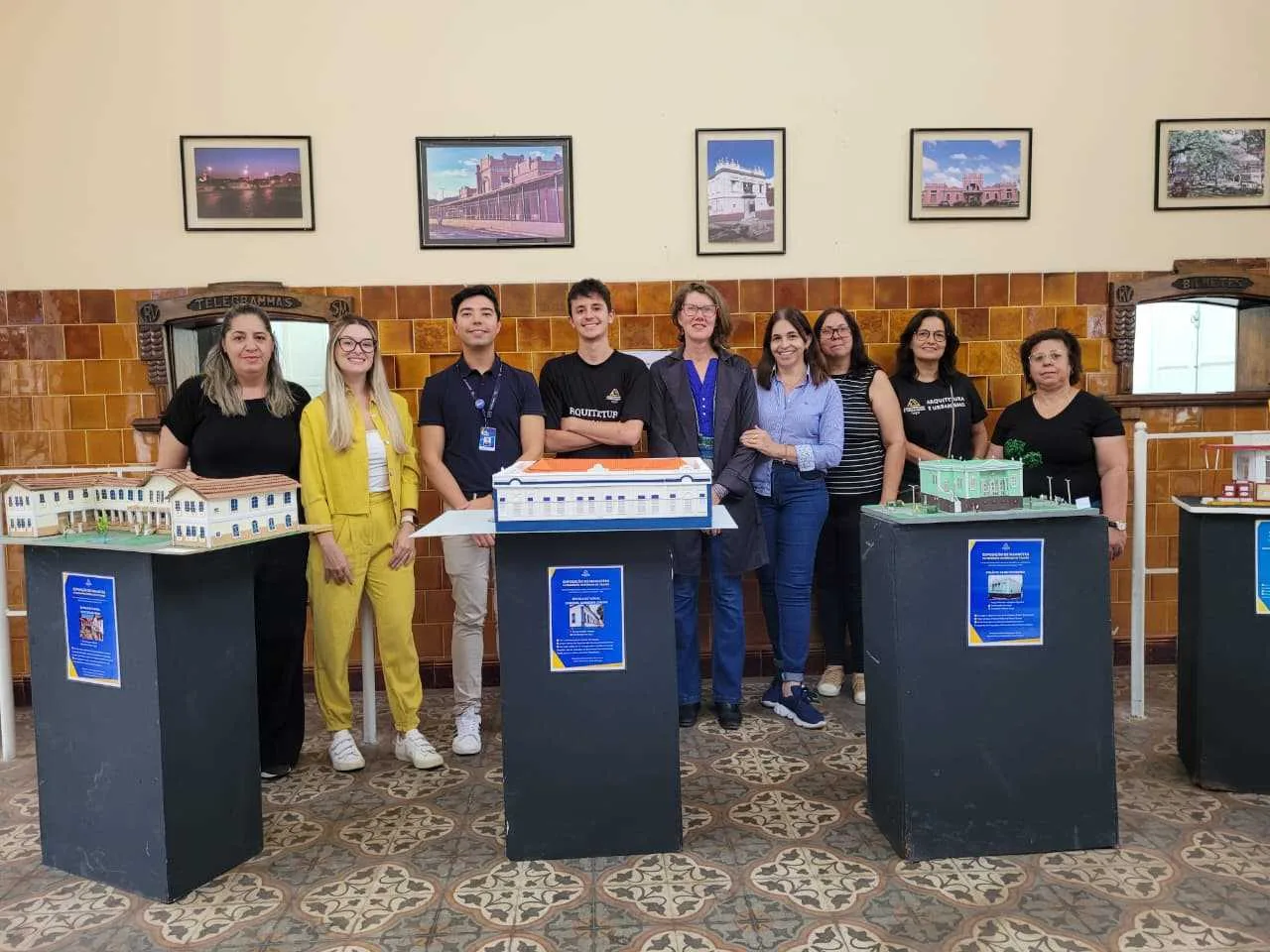 Alunos da FEPI entregam maquetes de patrimônios tombados para exposição no Museu Wenceslau Braz