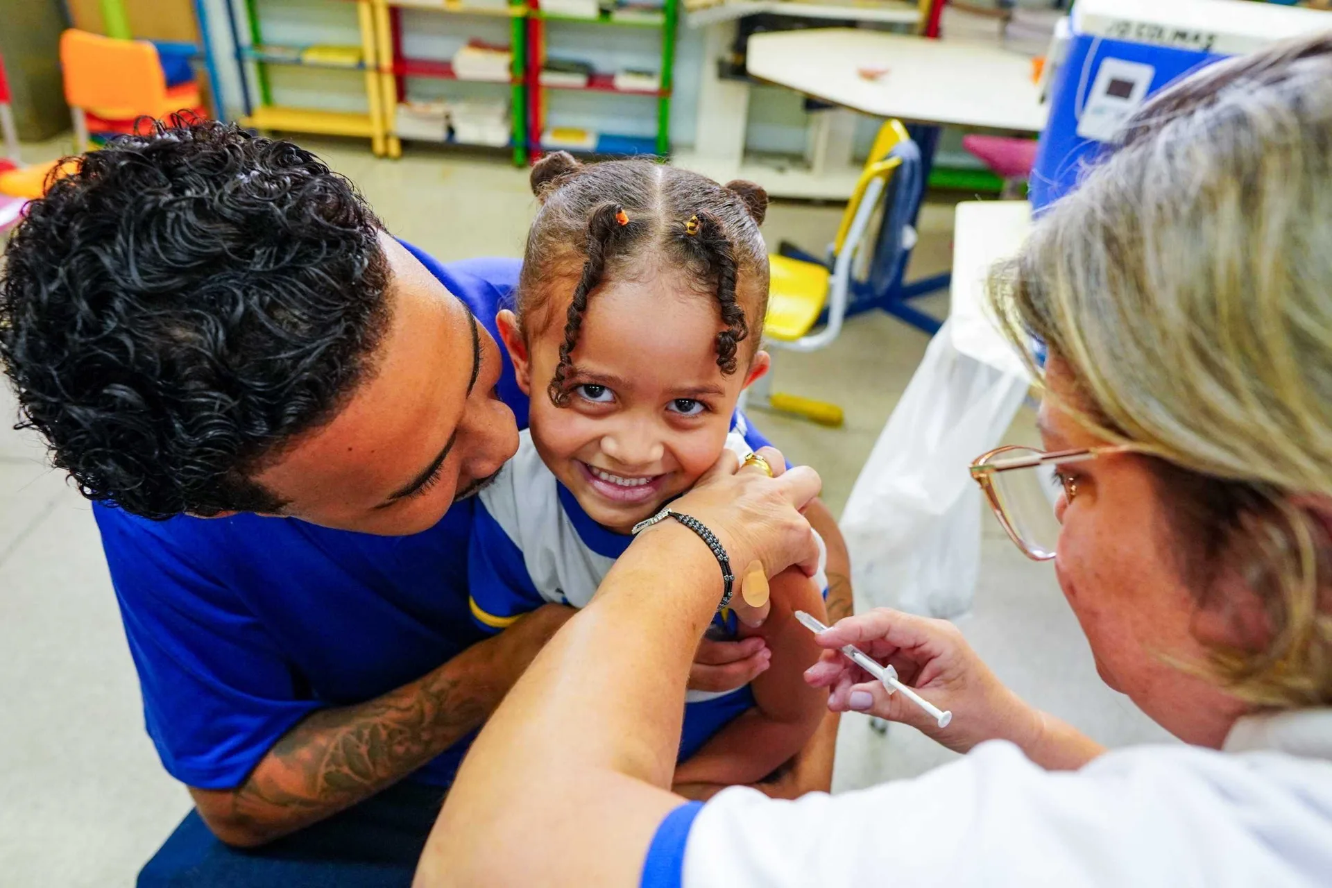 Dia D de vacinação nas escolas em Itajubá até 08 de maio
