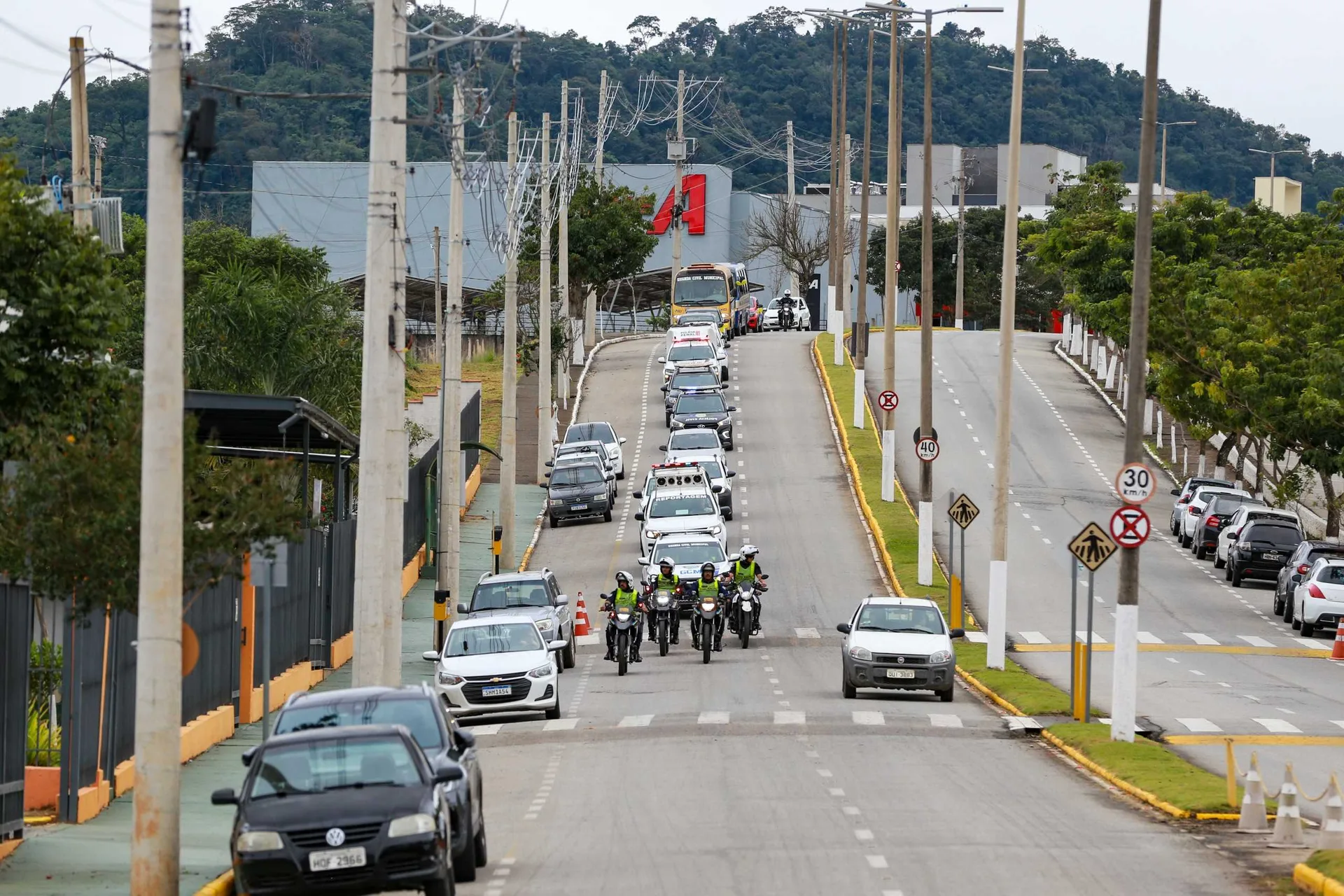 Carreata do Maio Amarelo reforça conscientização e mobiliza a população
