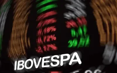 Ibovespa recua com pressão externa e alta dos juros americanos