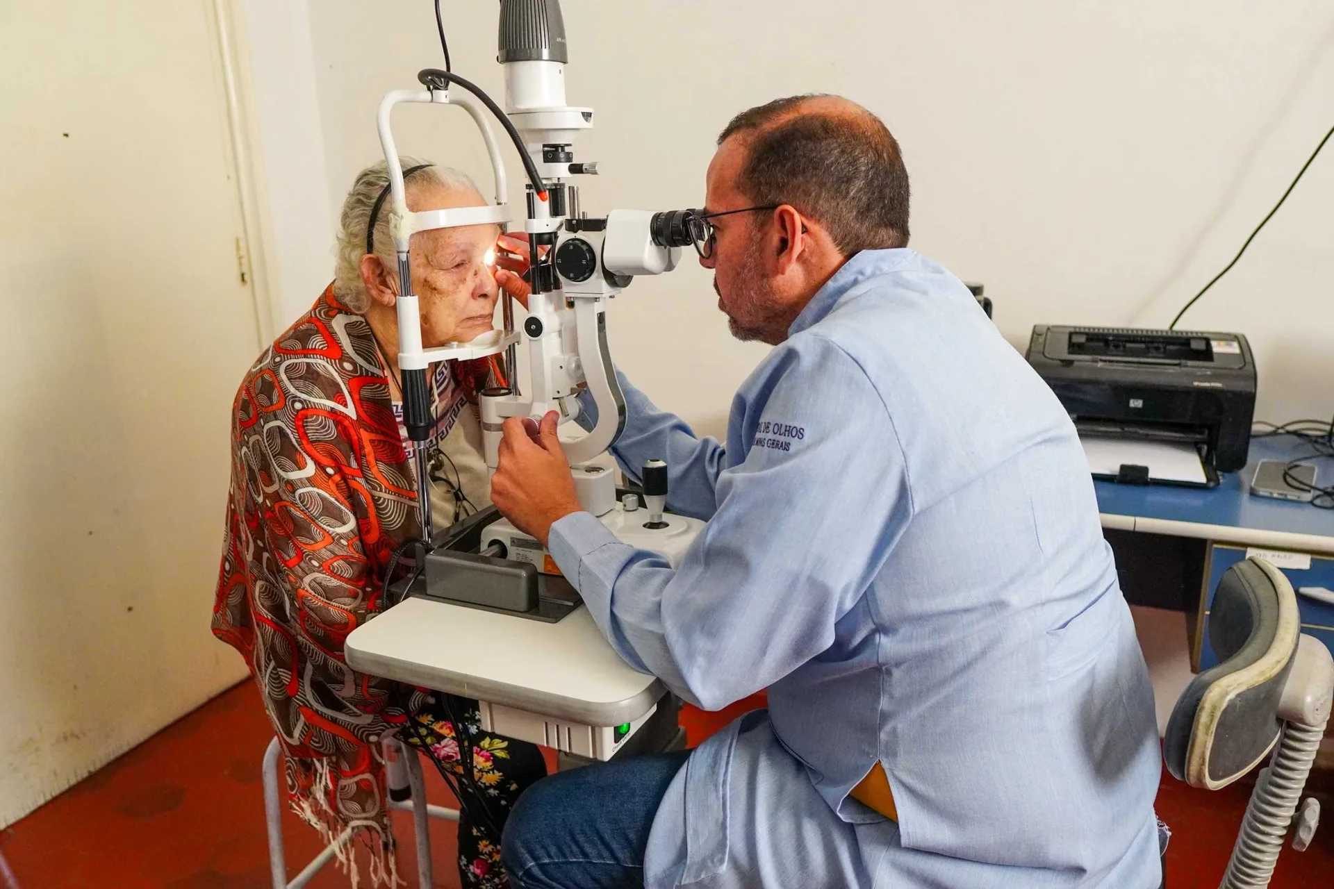 Mutirão de glaucoma atende pacientes em acompanhamento na Policlínica da Varginha