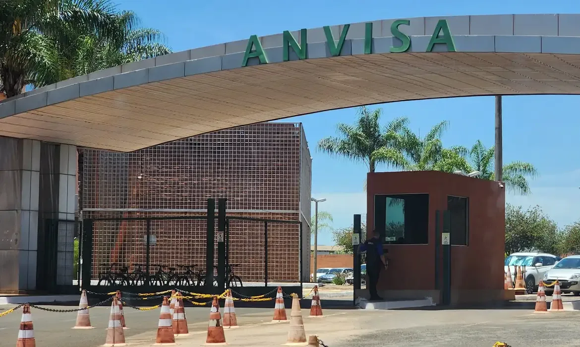 Anvisa recolhe lote de chocolate Laka por problema na embalagem