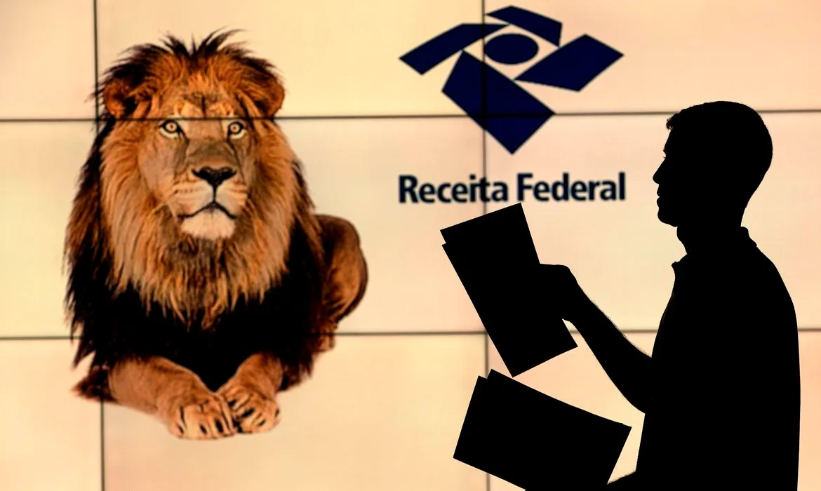 IRPF 2026: empregador deve entregar informe de rendimento até sábado
