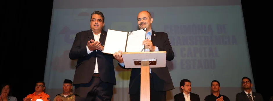 Governo de Minas transfere capital para Poços de Caldas, anuncia novo Colégio Tiradentes e R$ 7,5 milhões para armamento da Polícia Civil