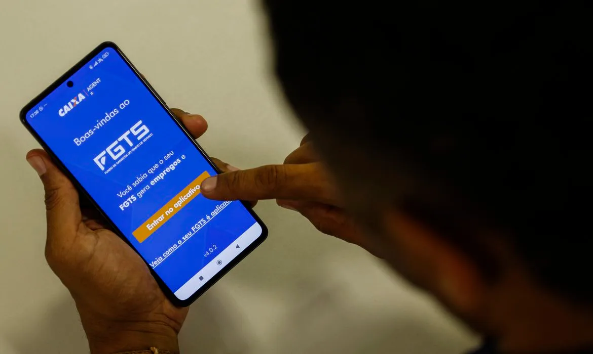 Desenrola Brasil: uso do FGTS para pagar dívidas começa nesta segunda
