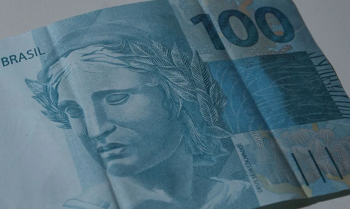 Desenrola 2.0: entenda como usar FGTS para quitar dívidas