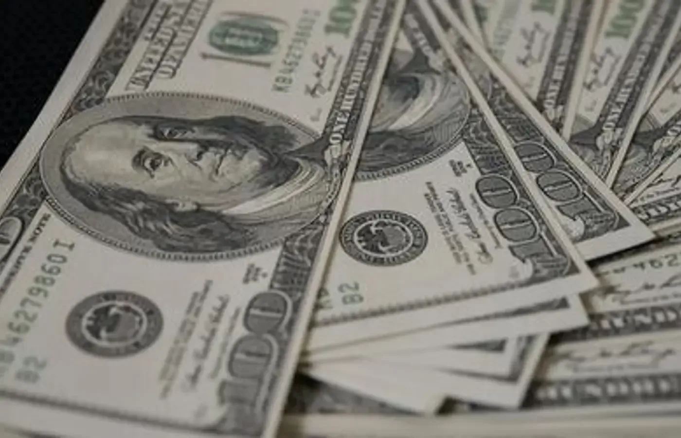 Dólar: moeda encerra último pregão em alta