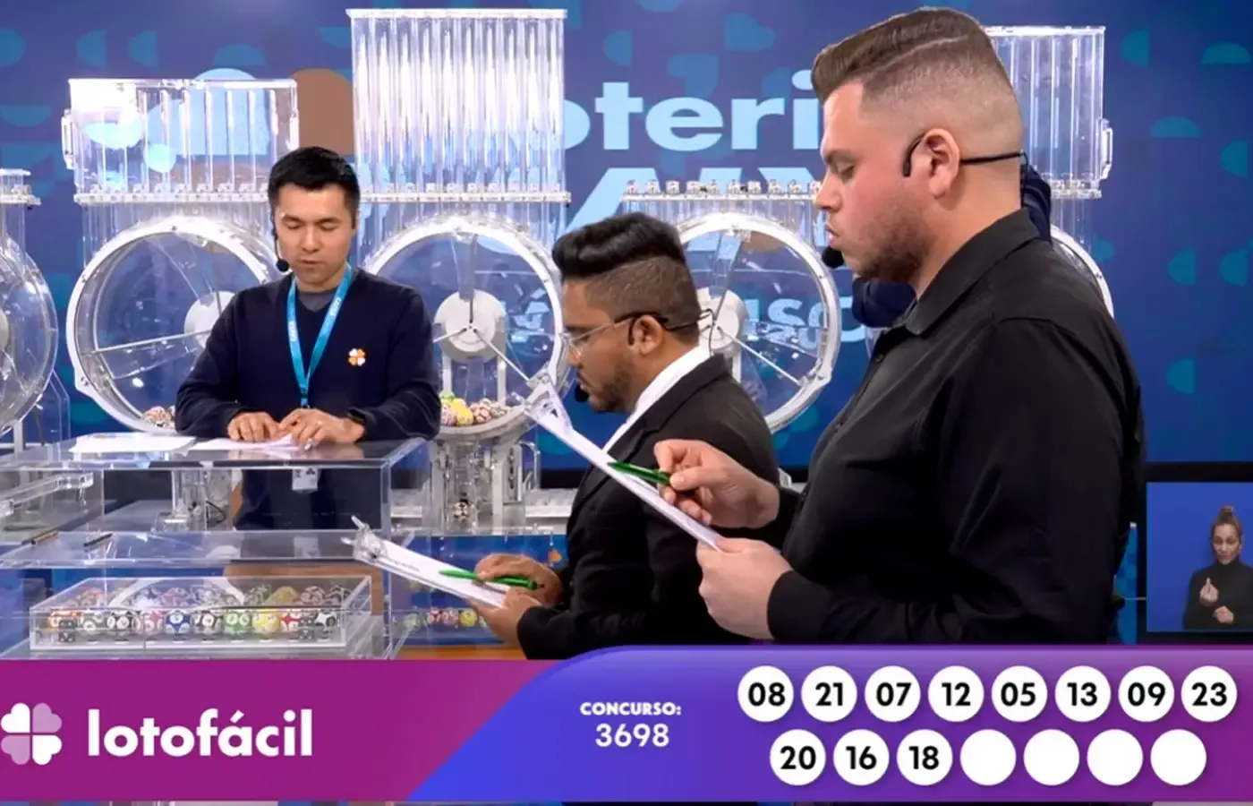 Resultado da lotofácil 3698 de sexta-feira (29/05/2026)