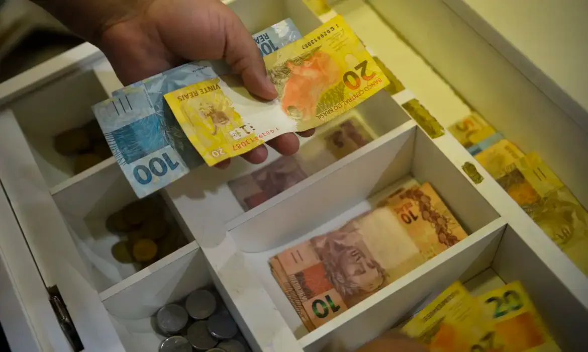 Caixa conclui pagamento da parcela de junho do Bolsa Família